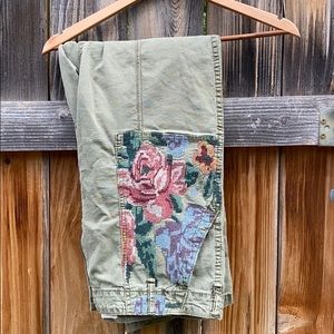 Anthropologie Green Embroidered Khakis, Sz. 30